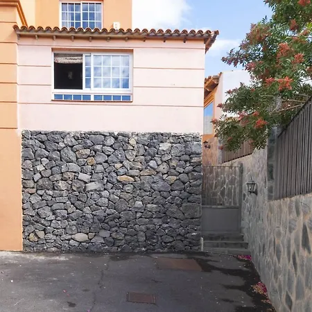 Melody House * Κανδελάρια